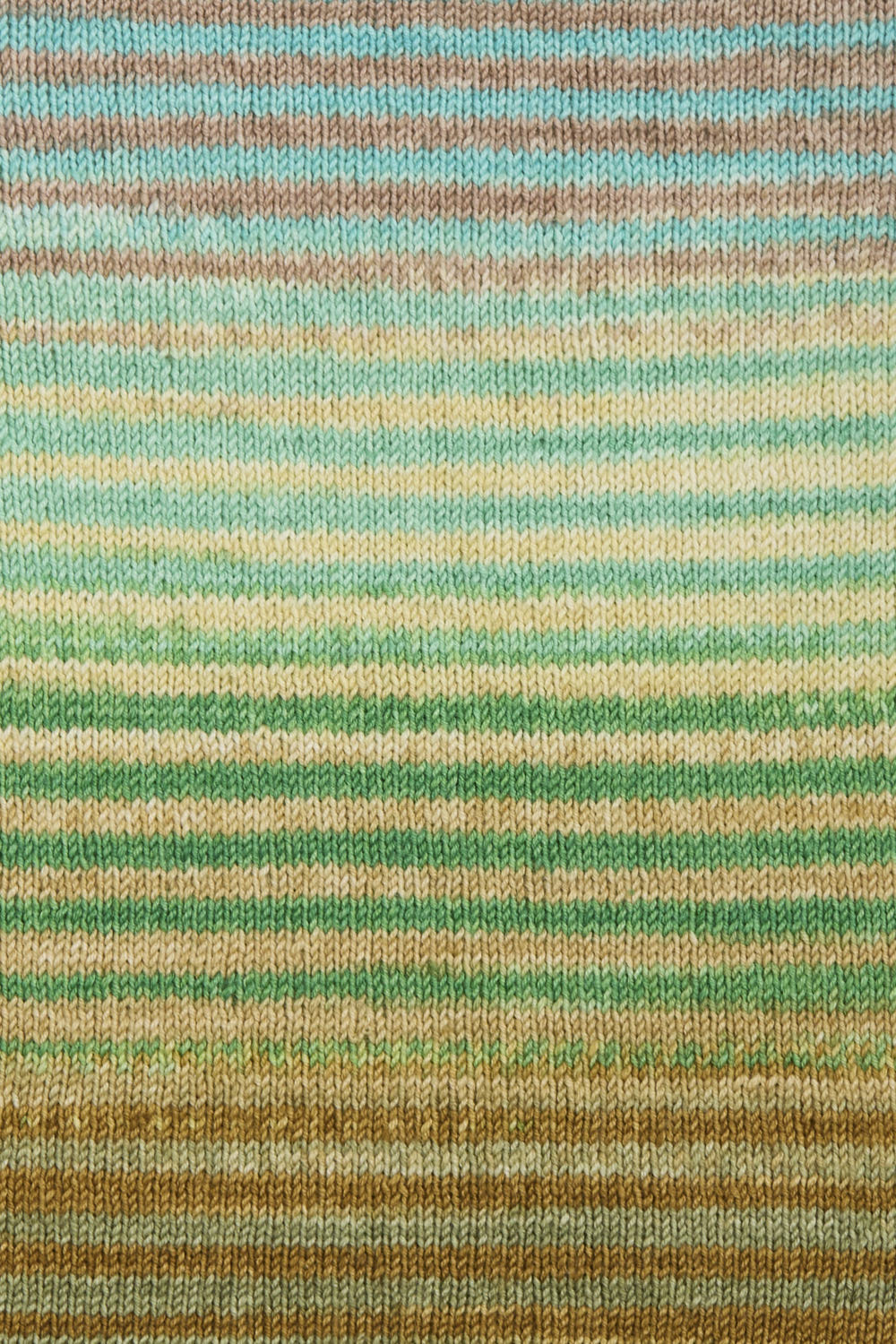 urth Yarns - Uneek Fingering
